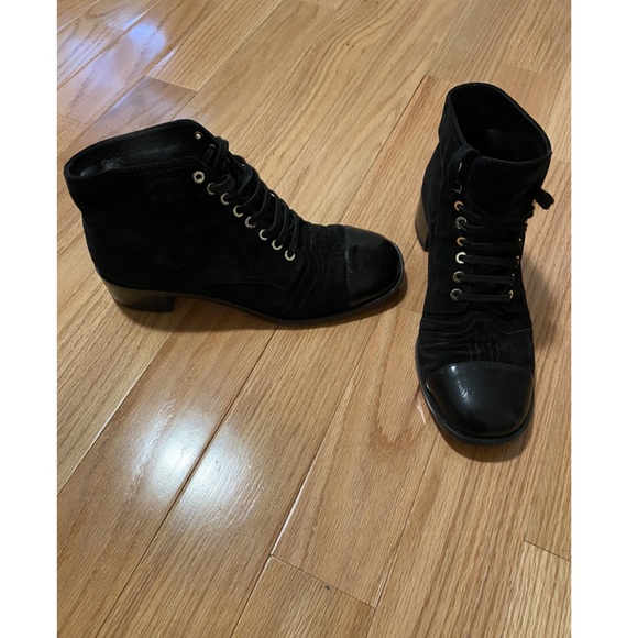 Chanel suede boots - Picture 2 of 8